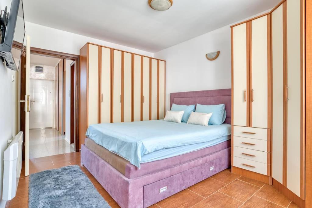كوتور Cozy Nest Apartment- Central And Seaboard With Elevator المظهر الخارجي الصورة